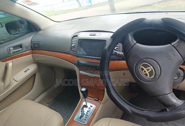 Toyota Premio 2006 Blue