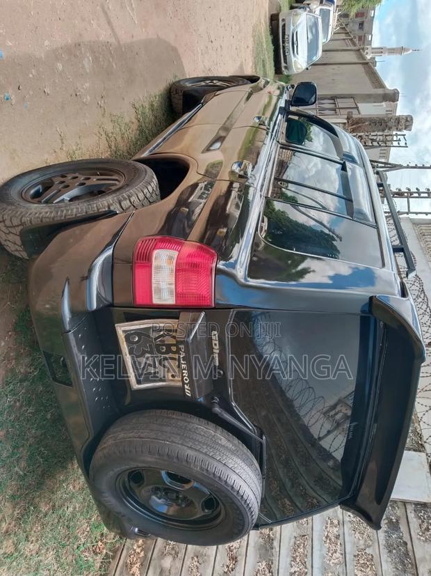 Mitsubishi Pajero 2008 Black