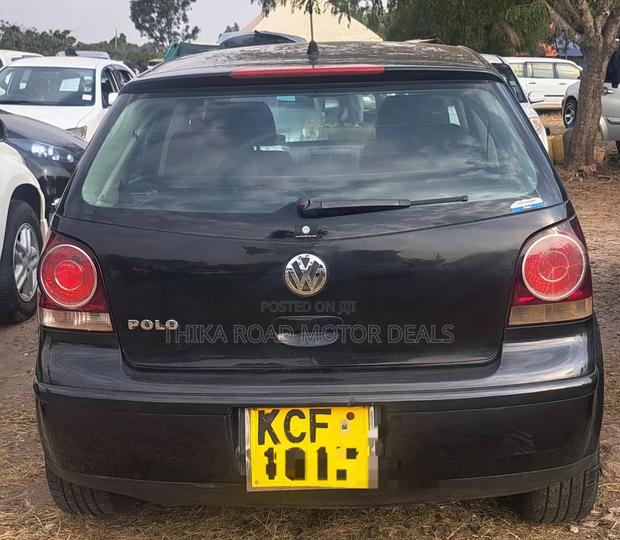 Volkswagen Polo 2009 Black
