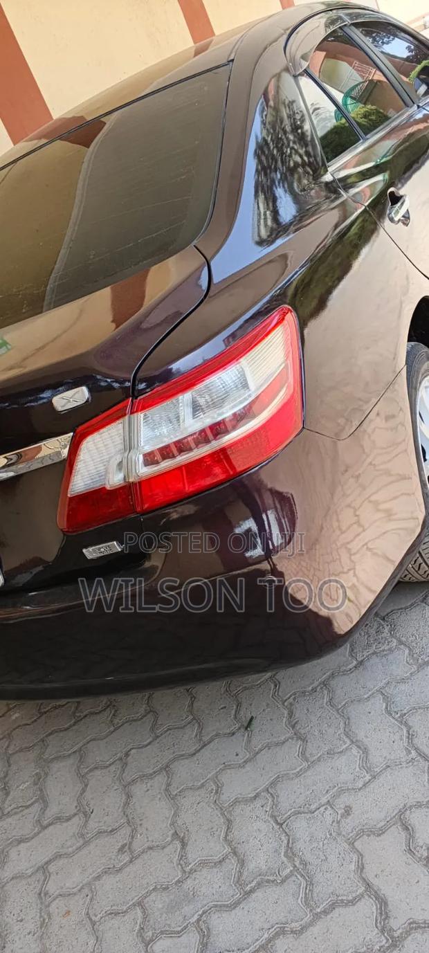 Toyota Premio 2012 Red
