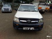 Toyota Hilux 2009 White for sale