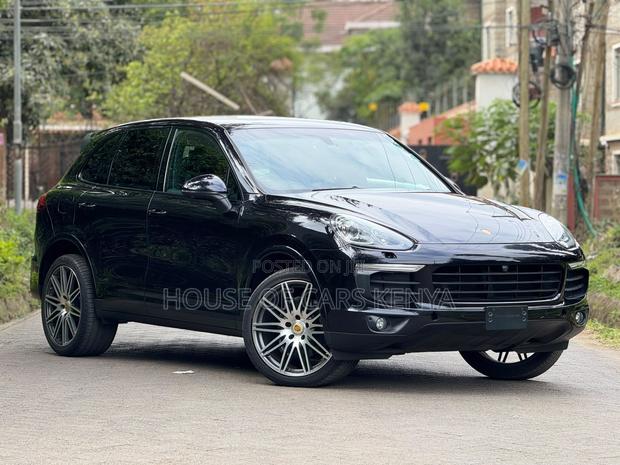 Porsche Cayenne 2018 Black