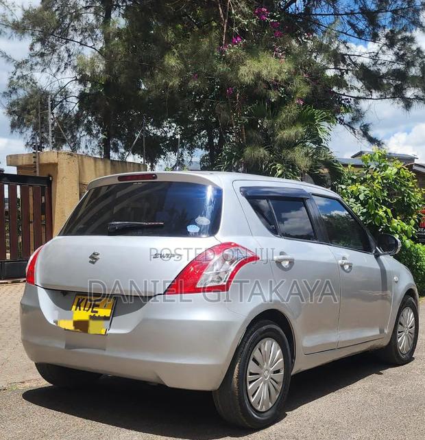 Suzuki Swift 2014 Silver