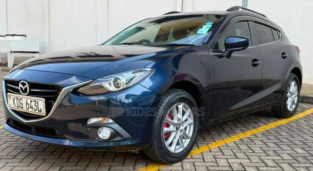 Mazda Axela 2015 Black