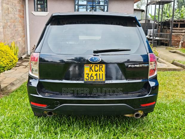 Subaru Forester 2012 Black