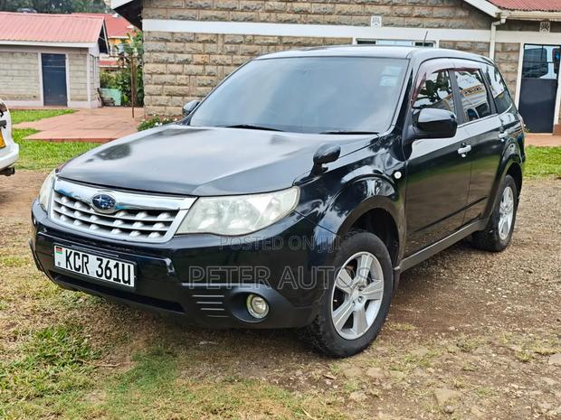 Subaru Forester 2012 Black