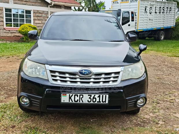 Subaru Forester 2012 Black