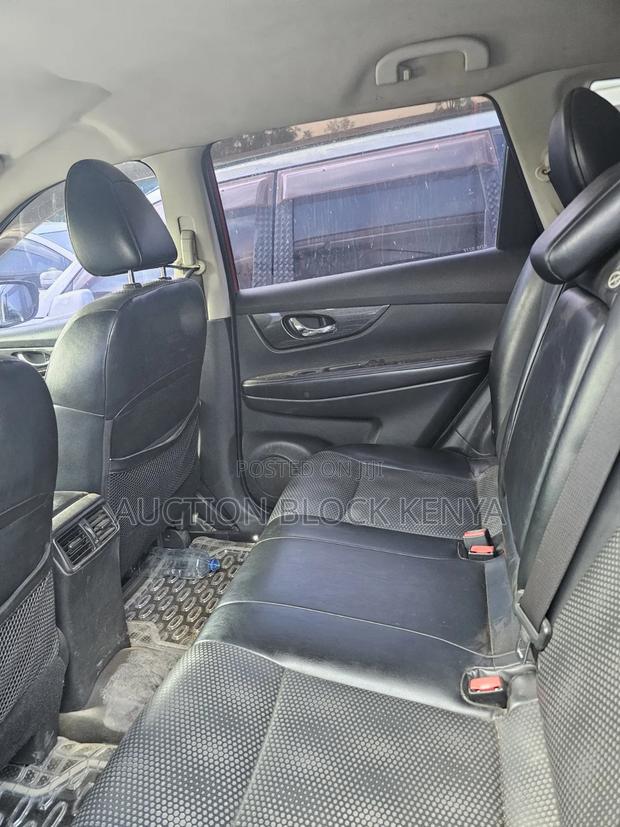 Nissan X-Trail 2014 Red