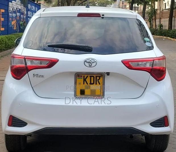Toyota Vitz 2017 White