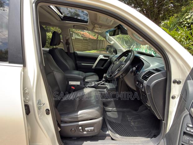 Toyota Land Cruiser Prado 2020 Pearl