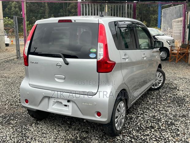 Nissan Dayz 2018 Silver