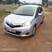 Toyota Vitz 2013 White for sale