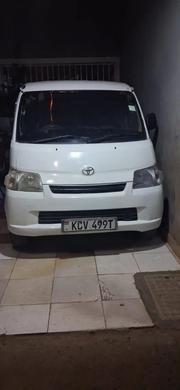 Toyota TownAce 2012 White for sale
