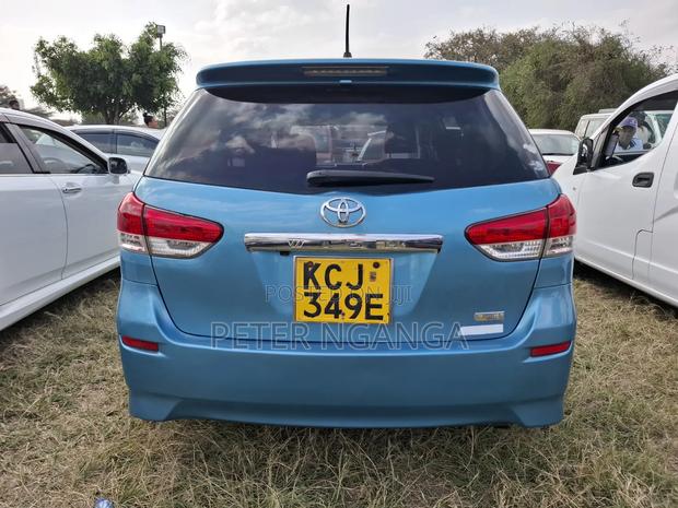 Toyota Wish 2009 Blue
