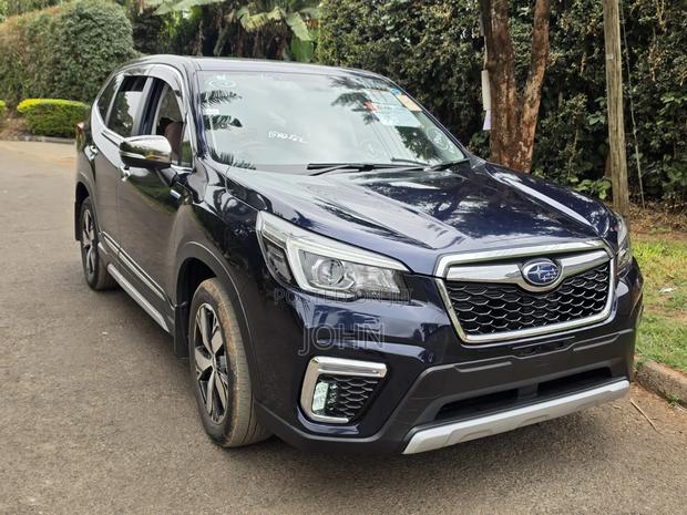 Subaru Forester Premium AWD 2019 Blue