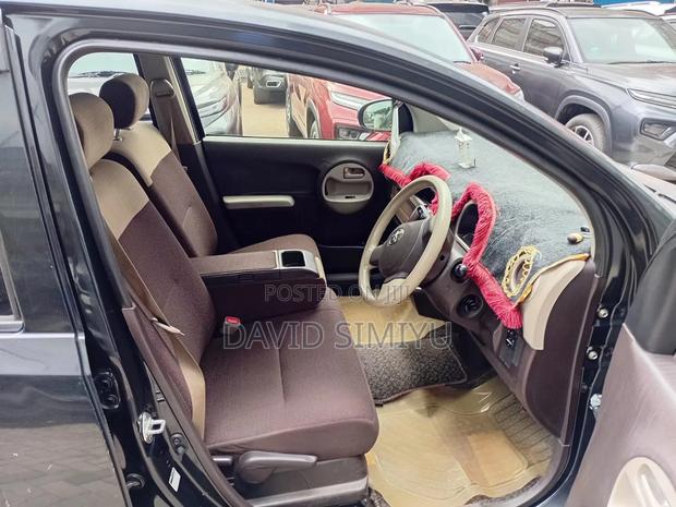 Toyota Passo 2012 Blue