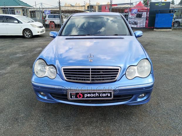 Mercedes-Benz C180 2004 Blue