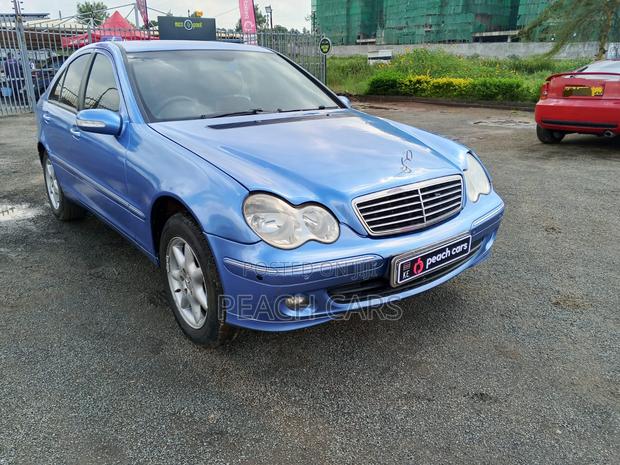 Mercedes-Benz C180 2004 Blue