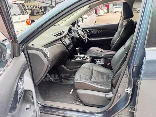 Nissan X-Trail 2015 Blue