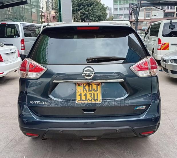 Nissan X-Trail 2015 Blue