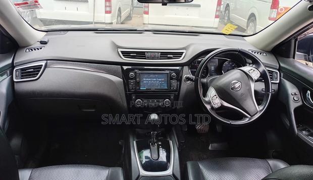 Nissan X-Trail 2015 Blue