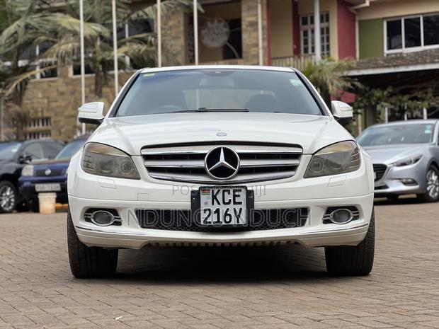 Mercedes-Benz C200 2008 White