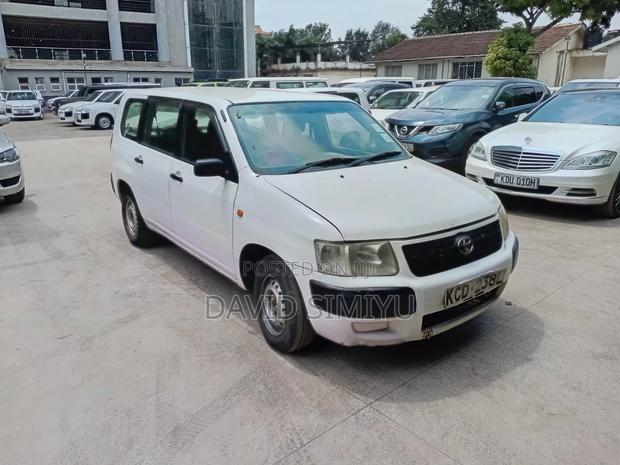 Toyota Probox 2008 White