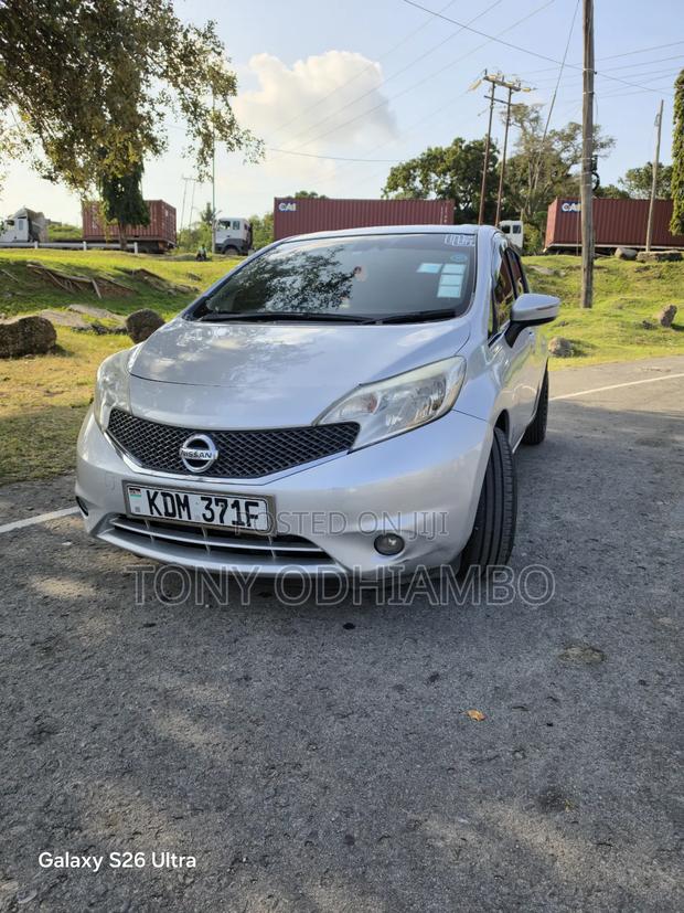 Nissan Note 2017 Silver
