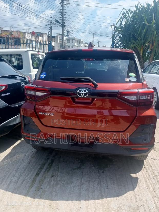 Toyota Raize 2019 Maroon