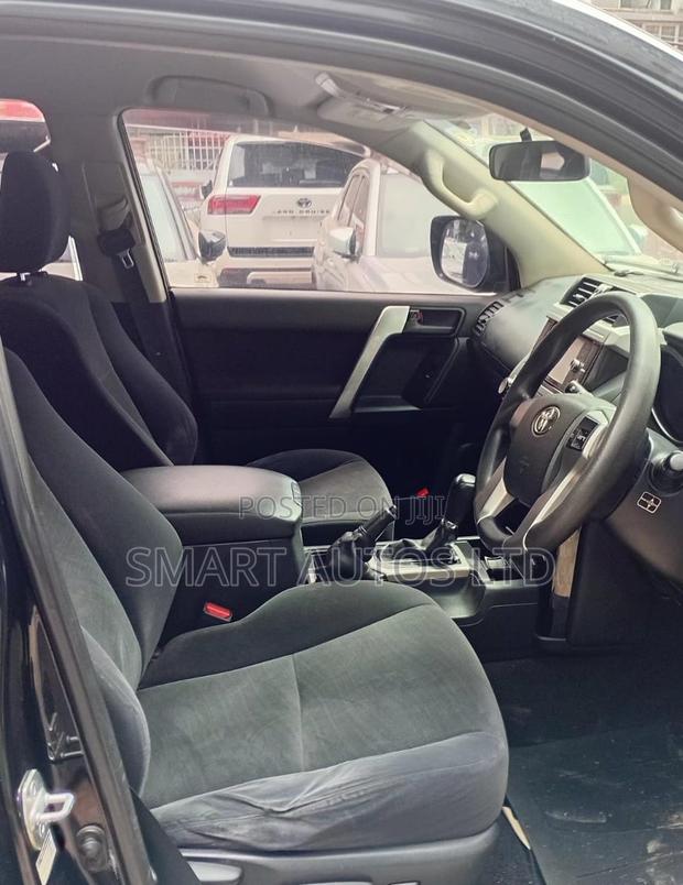 Toyota Land Cruiser Prado 2014 Black