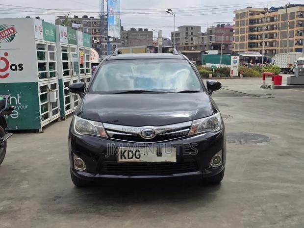 Toyota Corolla Fielder 2015 Black