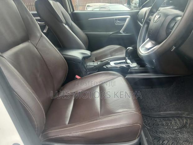 Toyota Fortuner 2019 White