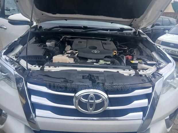 Toyota Fortuner 2019 White