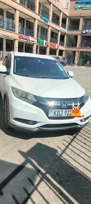 Honda Vezel 2015 White for sale