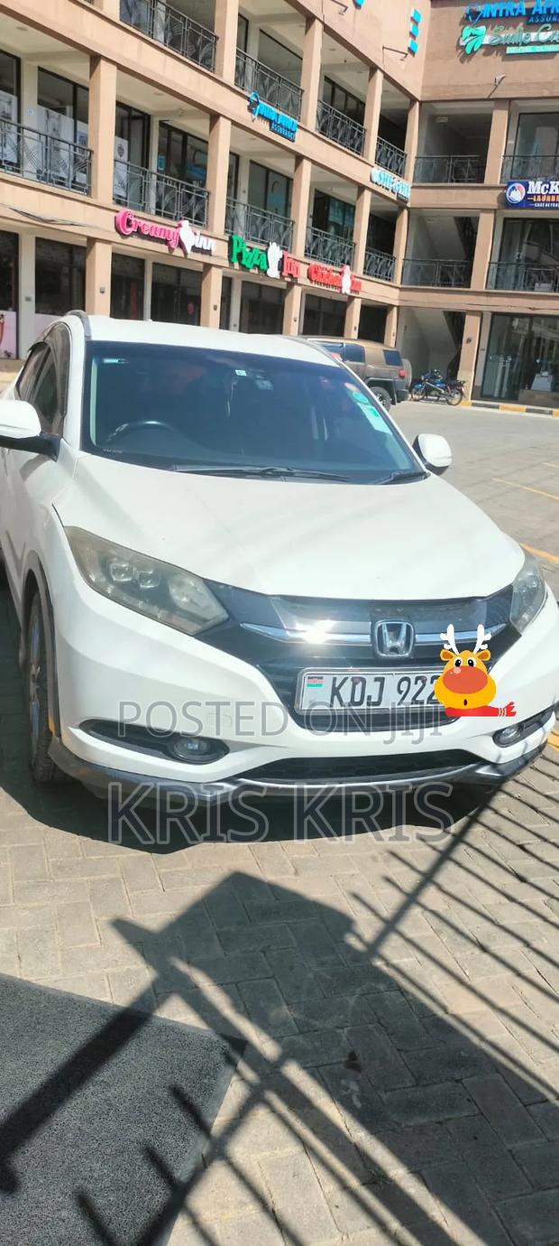 Honda Vezel 2015 White