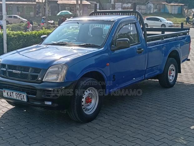 Isuzu D-MAX 2005 Blue
