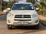 Toyota RAV4 2015 White for sale