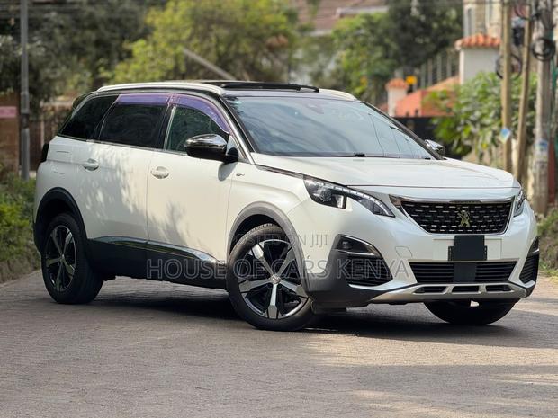 Peugeot 5008 2019 White
