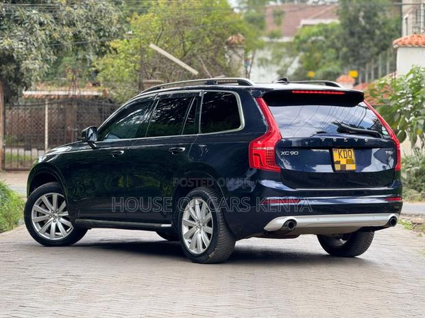 Volvo XC90 2019 Blue