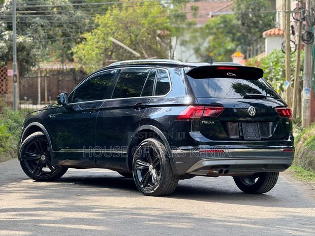 Volkswagen Tiguan 2017 Black