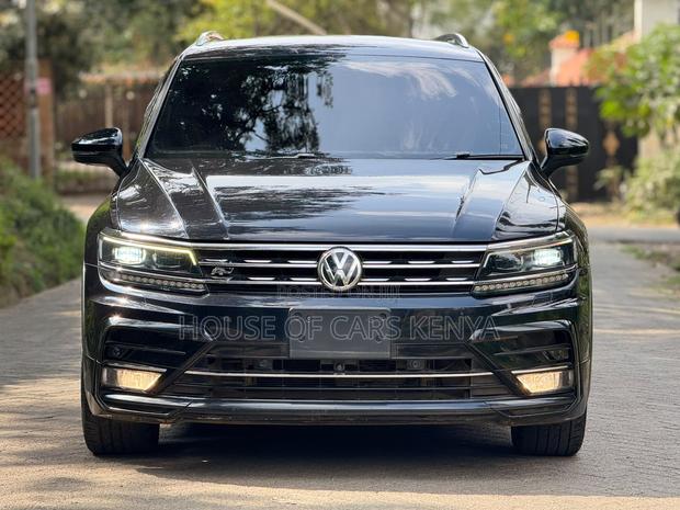 Volkswagen Tiguan 2017 Black