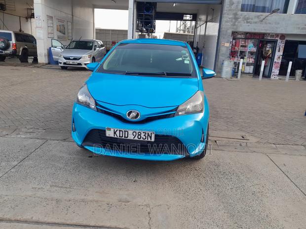 Toyota Vitz 2014 Blue