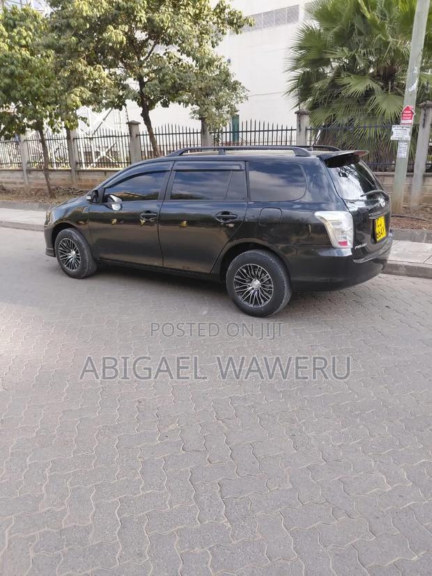 Toyota Corolla Fielder 2010 Black
