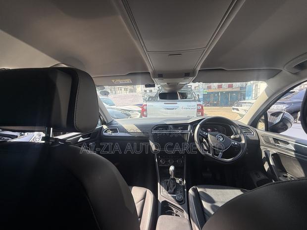 Volkswagen Tiguan 2020 Silver