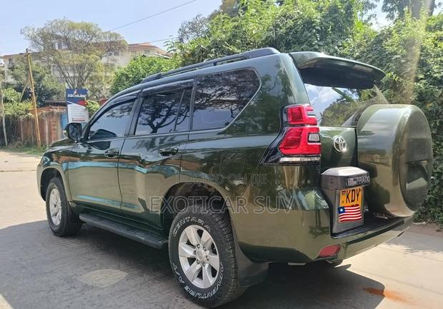 Toyota Land Cruiser Prado 3.0 TD 2012 Green
