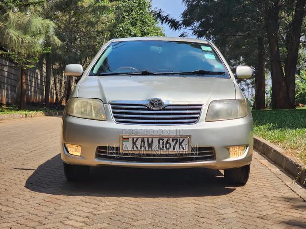 Toyota Corolla 2006 Gold