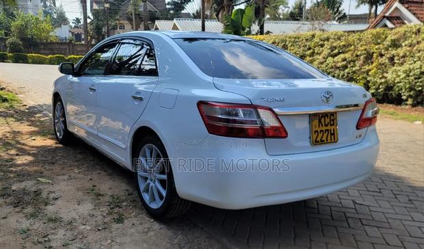 Toyota Premio 2010 Pearl