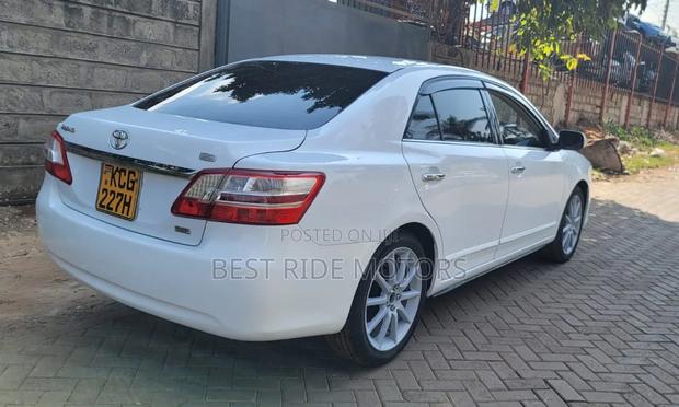 Toyota Premio 2010 Pearl