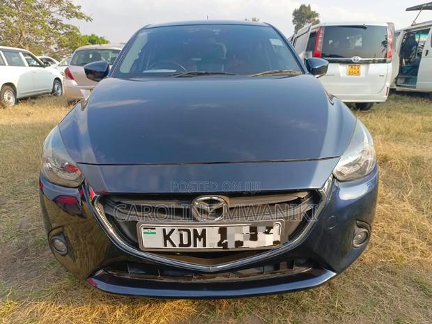 Mazda Demio 2016 Blue