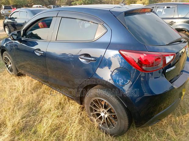 Mazda Demio 2016 Blue